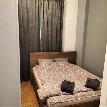 Apartment Old Town- Very Big Bright Sleep 12 People- Freta